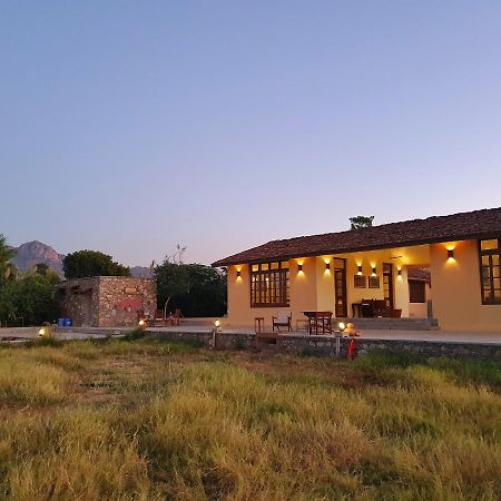 Bijapur Lodge Jawai エクステリア 写真